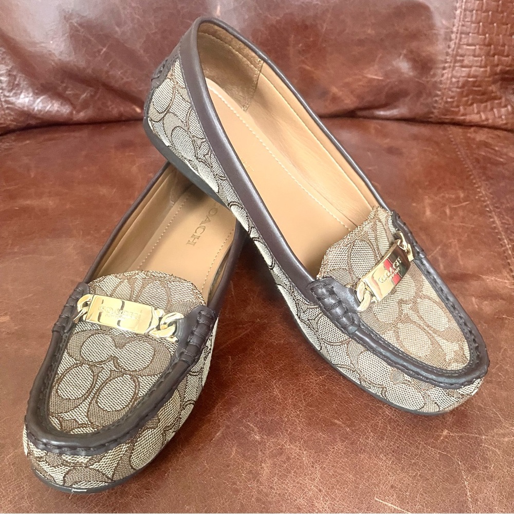 Coach Olive Classic Monogram Logo Print Canvas Leather Trimmed Loafers Size 8 - Picture 2 of 16
